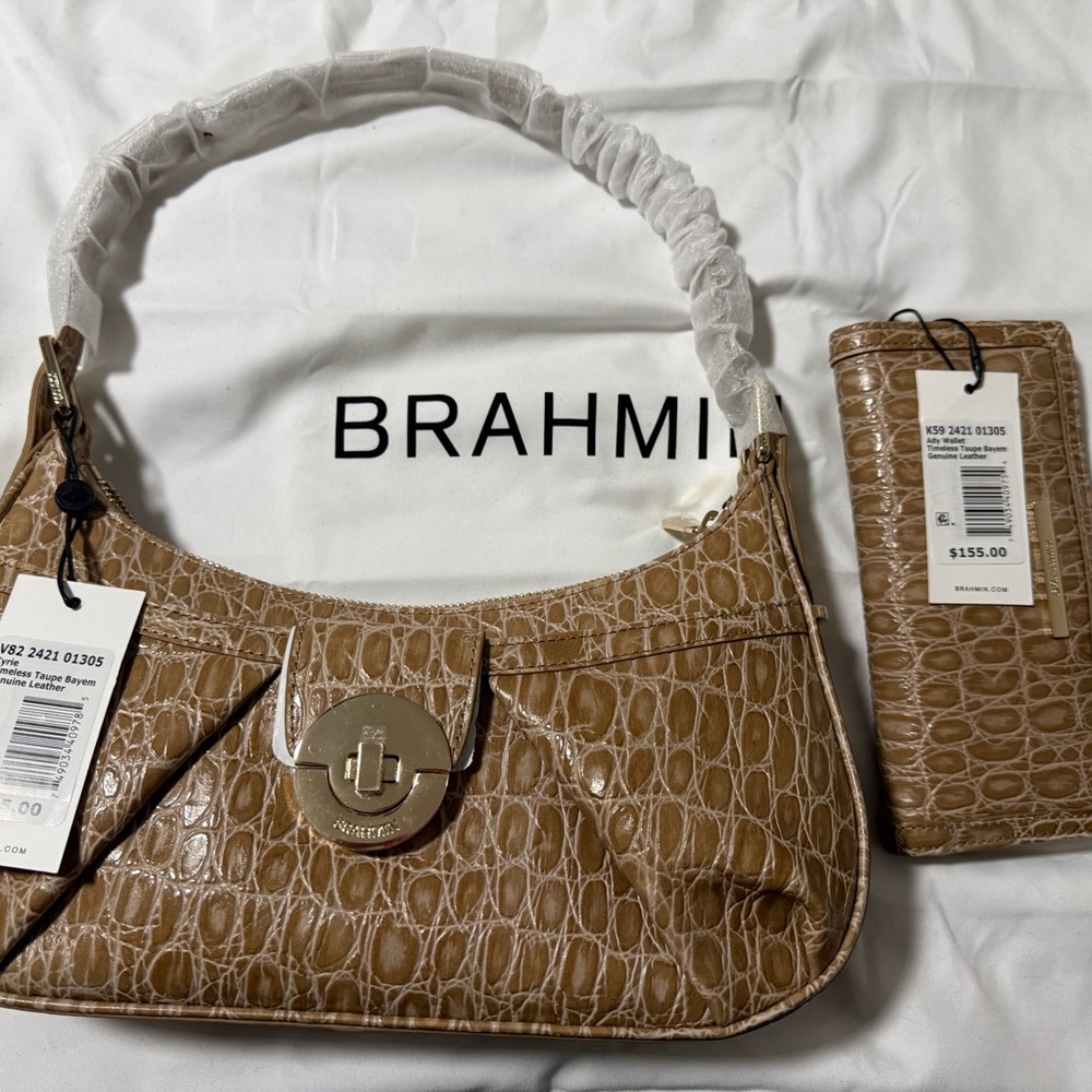 NWT BRAHMIN Kyrie
Timeless Taupe Bayem